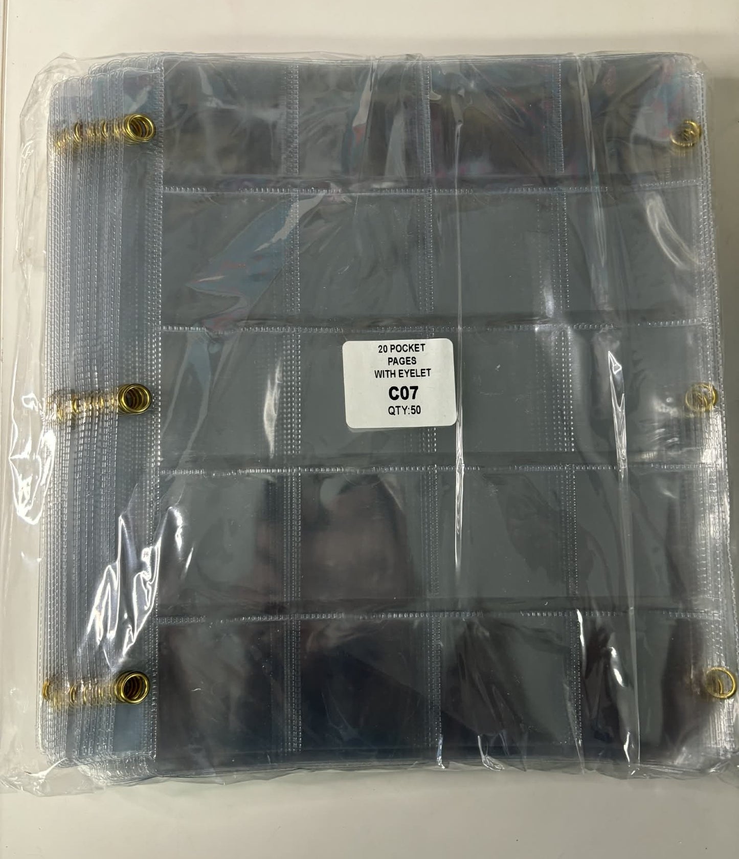 20 pocket pages with metal eye reinforcement strips (box of 50)