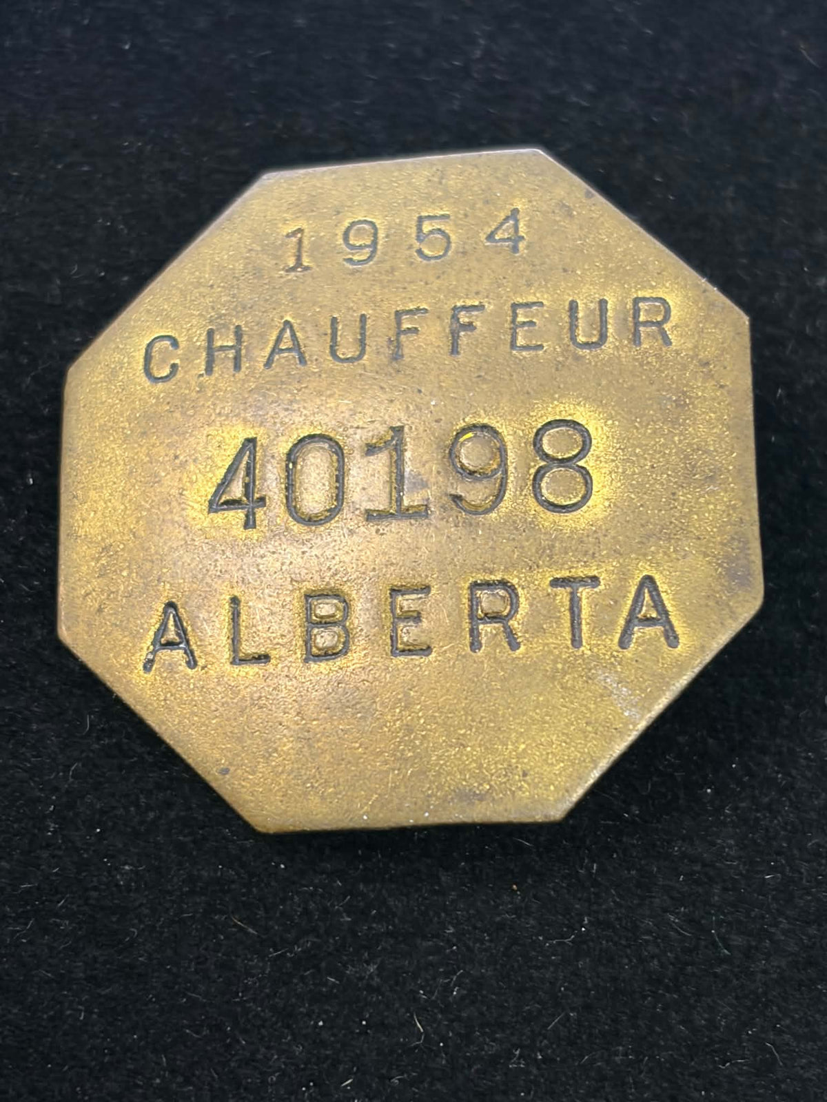 1954 Alberta Chauffeur Badge No. 40198 – 36.8 mm, Broken Pin