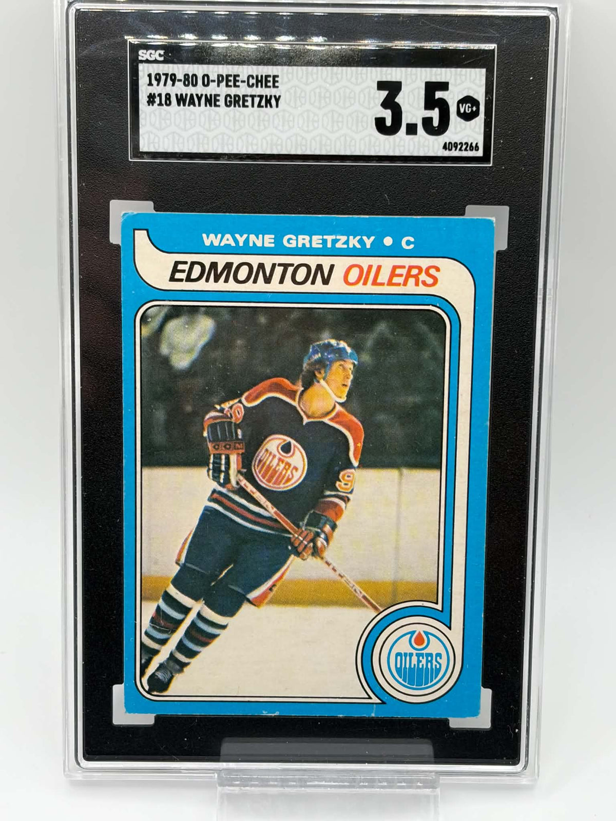 1979-80 O-Pee-Chee #18 Wayne Gretzky rookie card reverse with bilingual biography and early professional statistics